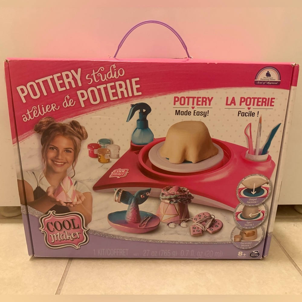 Cool Maker Pottery Studio Kit